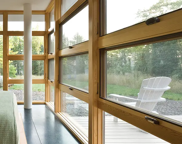 e series awning windows